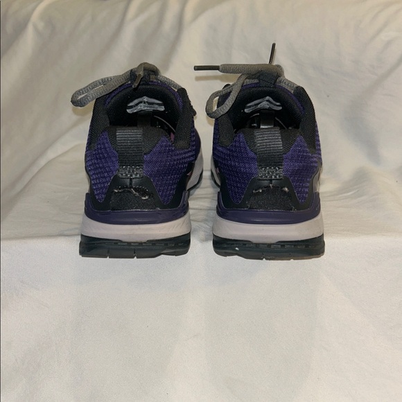 Altra Lone Peak 7 Trail Running Shoe - Picture 3 of 8